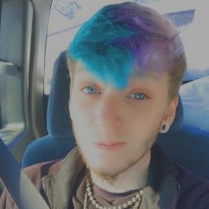 Meet your Posher, Bobby